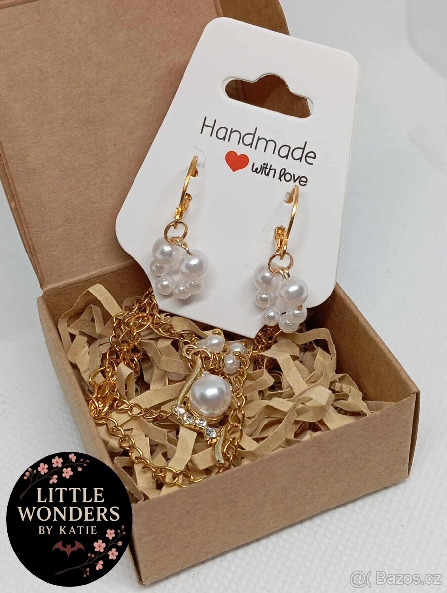 Zlatý set řetízku s náušnicemi - 4