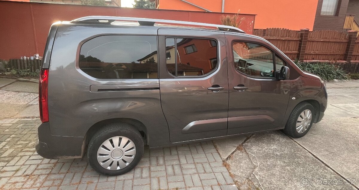 Opel Combo Life 1,5DCi 7míst - 4