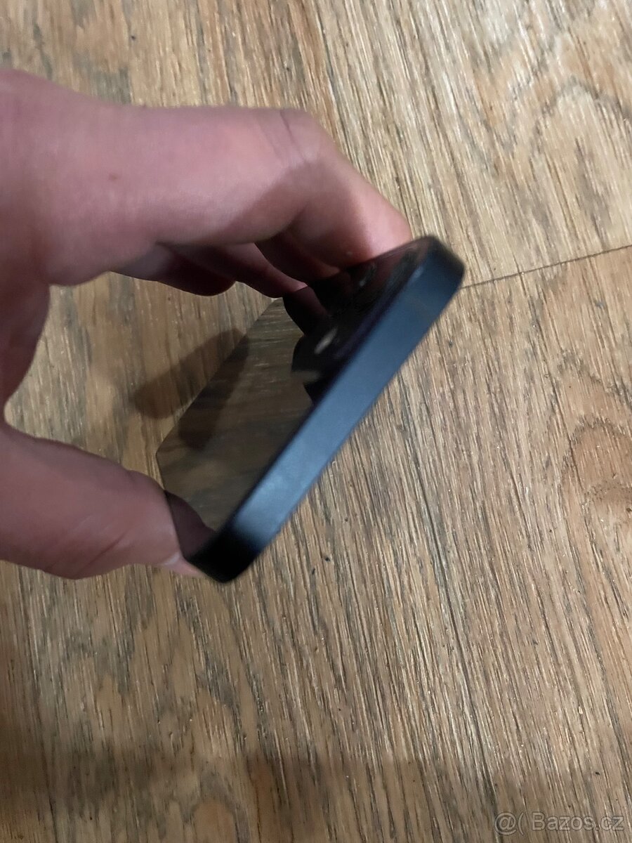 IPhone 12 mini na náhradní díly - 4