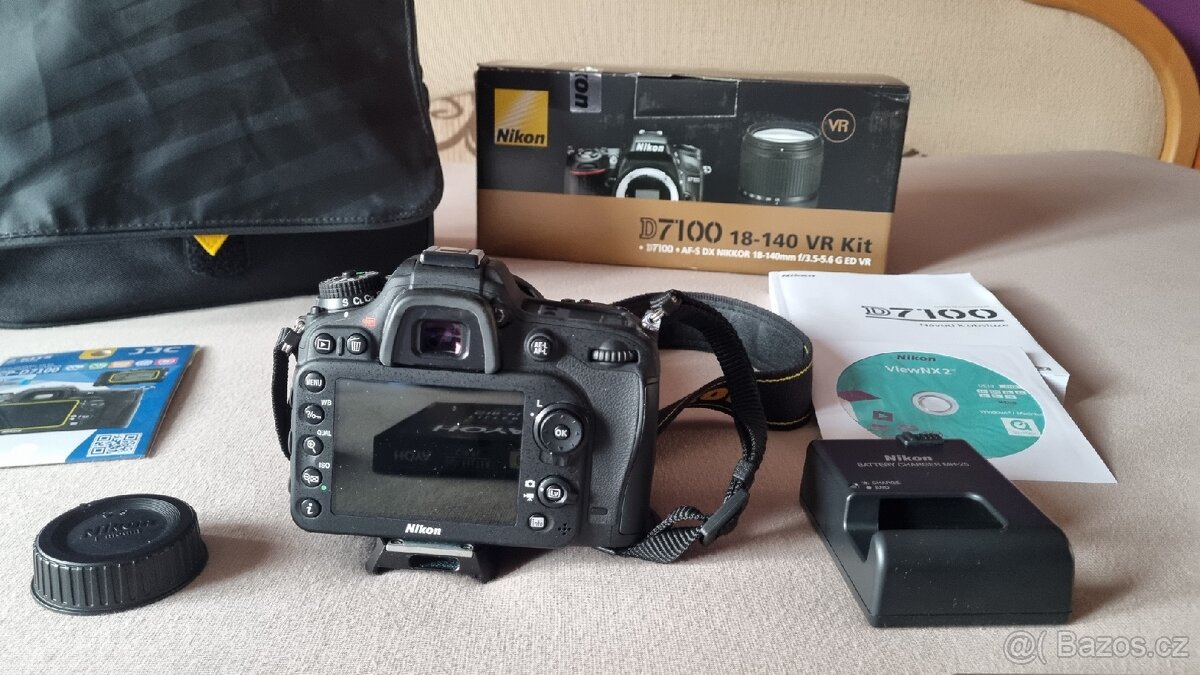 Nikon D 7100 set + Nikon Nikkor - 4