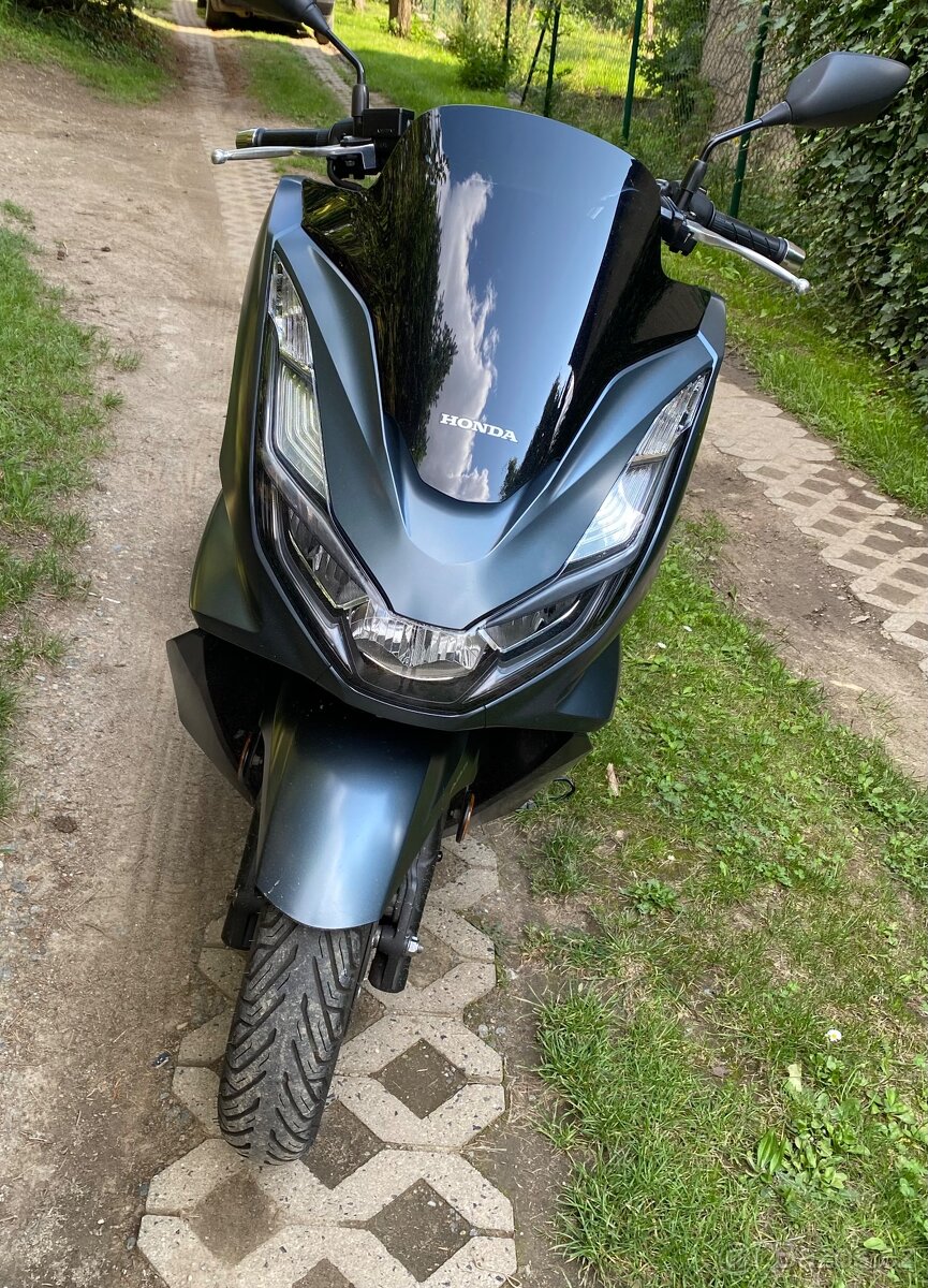 Skútry Honda PCX 125 2 kusy - 4