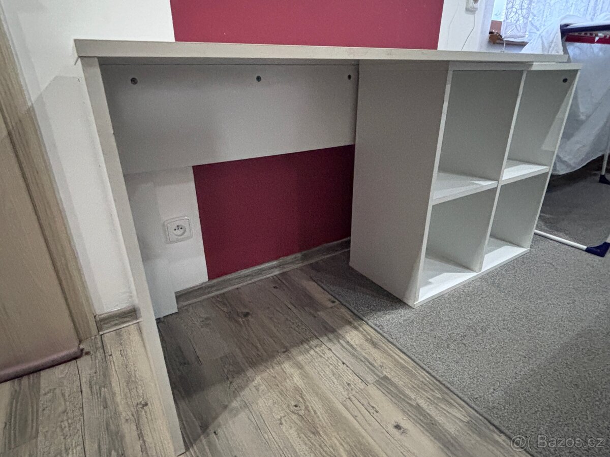 Dětský psací stůl - 4