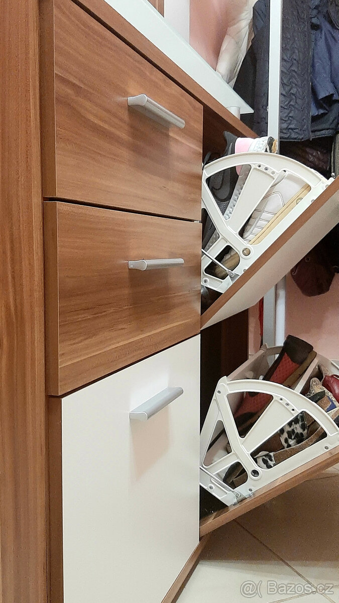 Nábytek do předsíně - 4