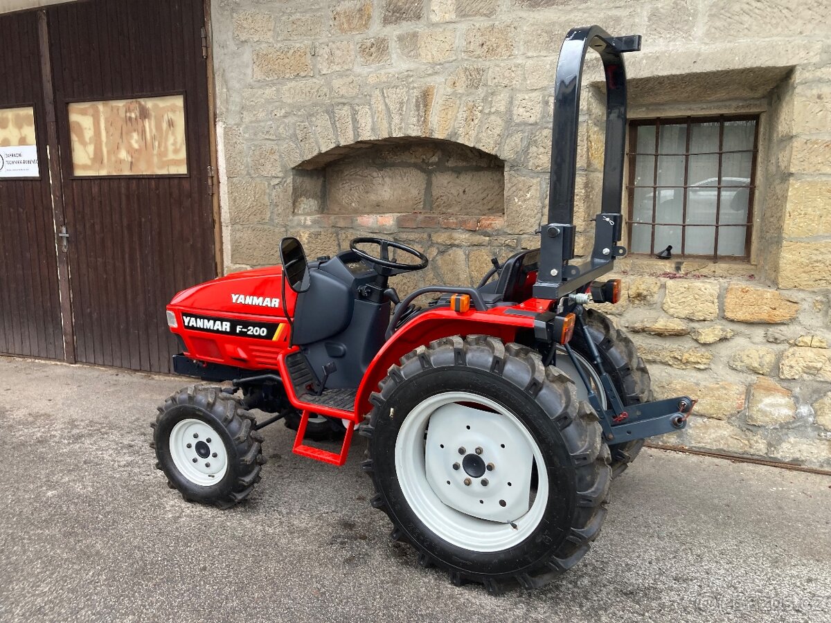 Malotraktor Yanmar - 4