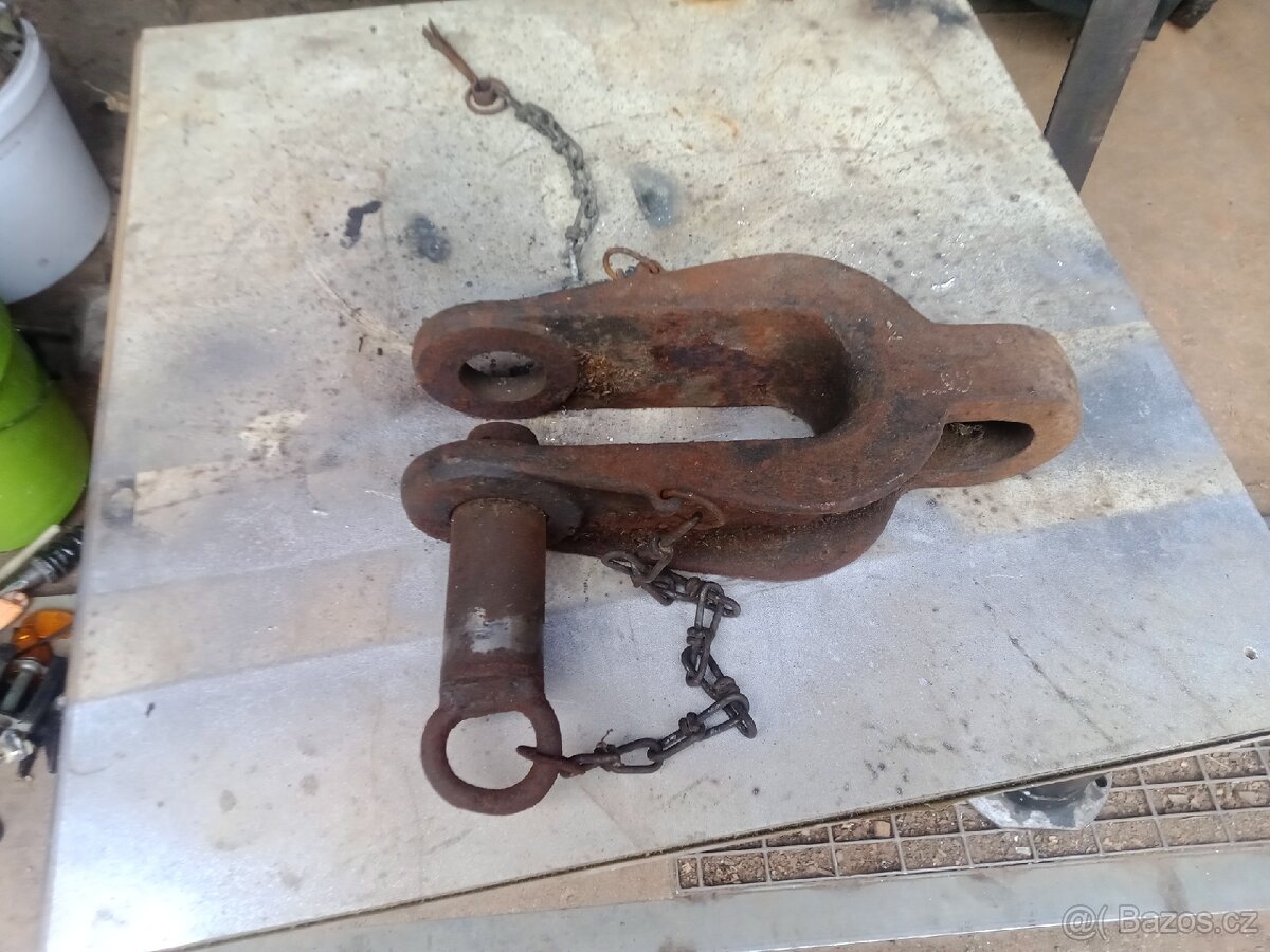 Závěs na traktor - 4