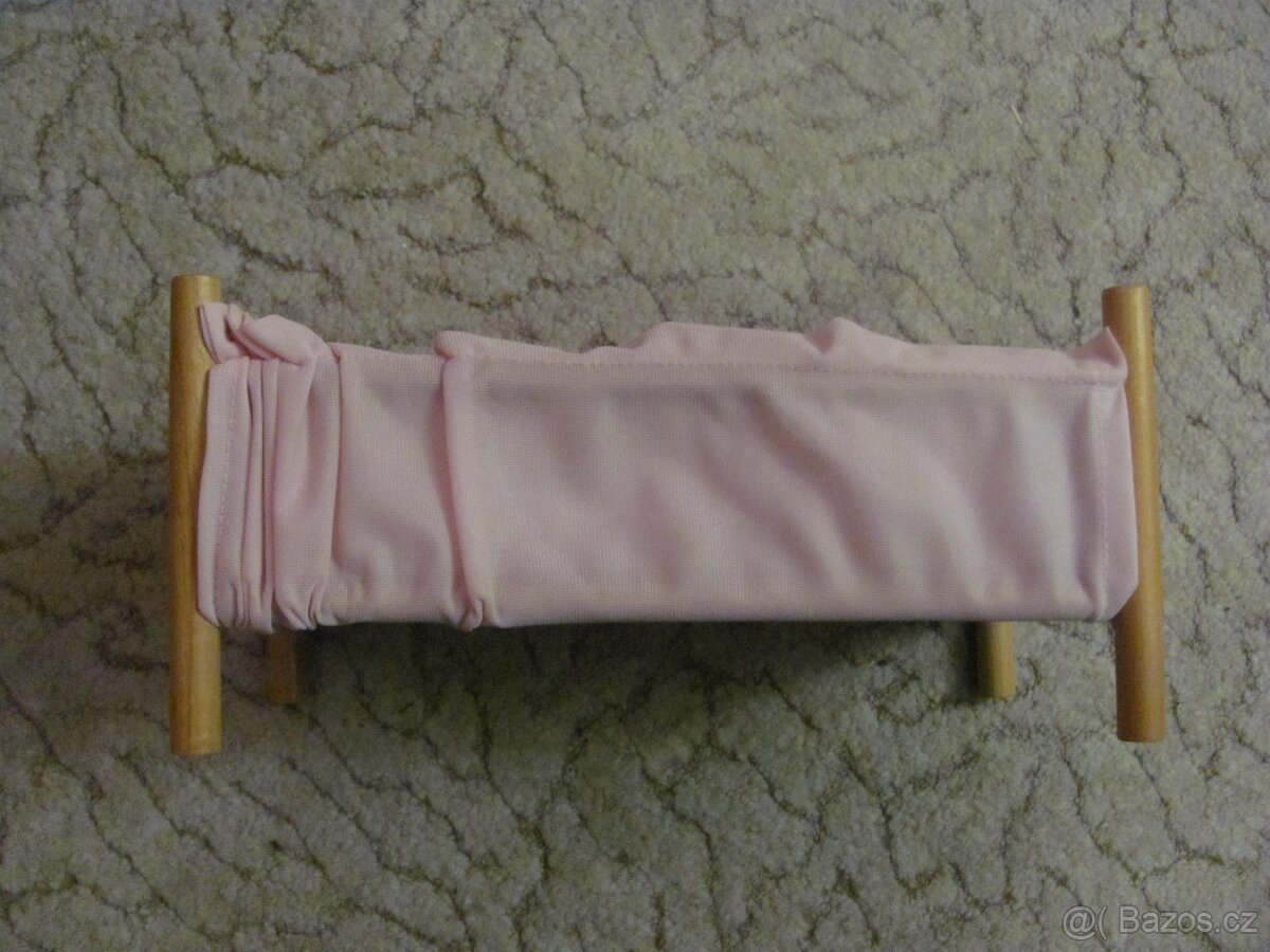 postílka pro panenky - 4