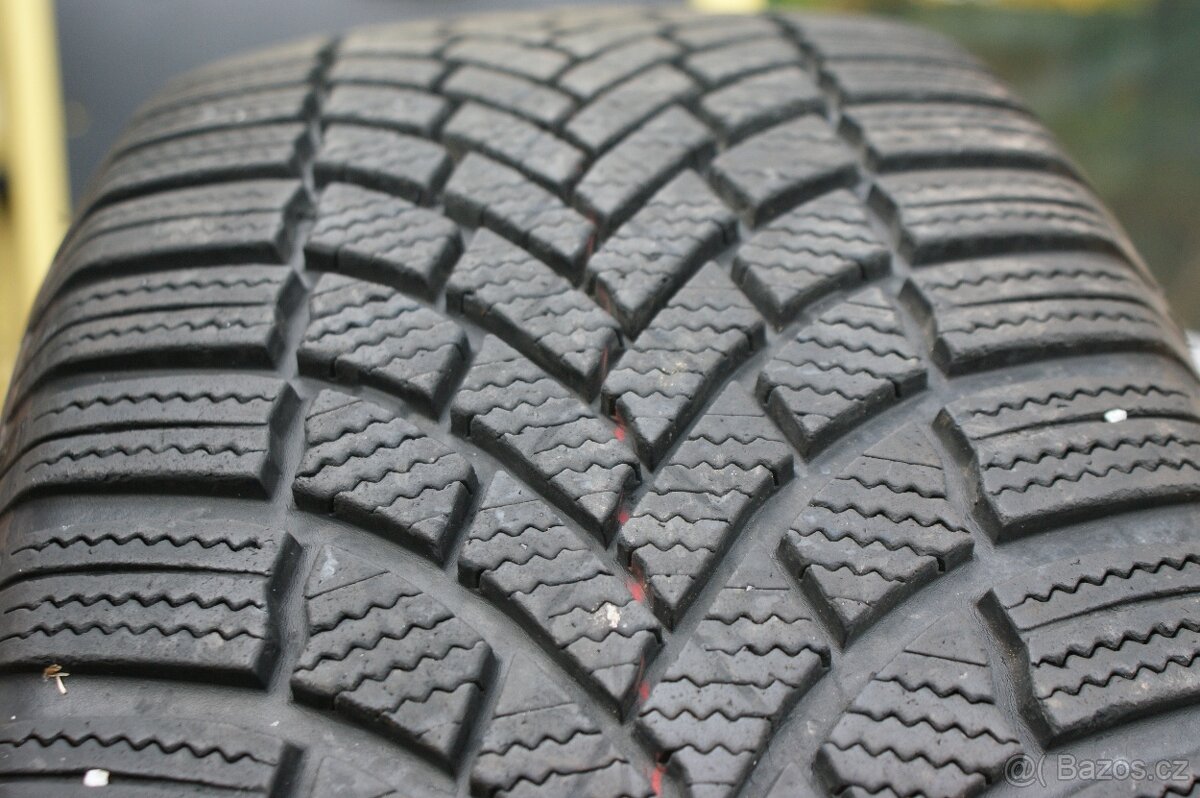 4x zimni pneu 215/55R17 98V Bridgestone Blizzak - 4