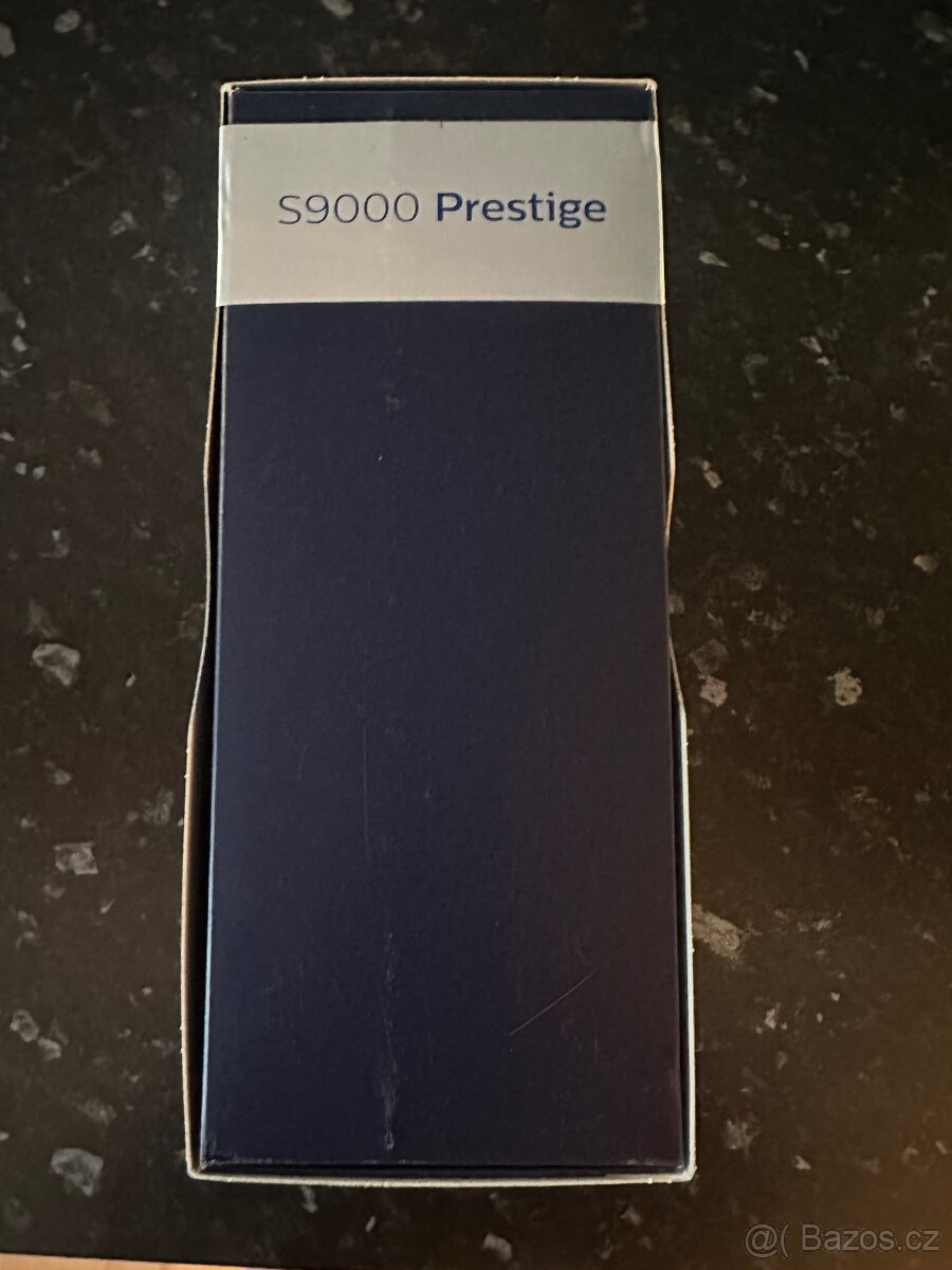 Prodám holící strojek Philips S9000 Prestige - 4