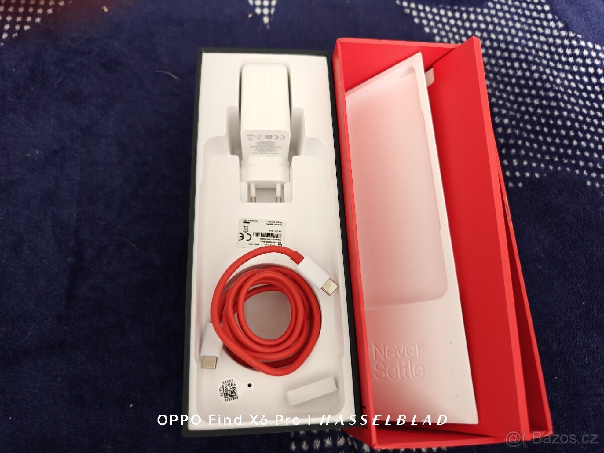 OnePlus 9pro 8/128GB - 4