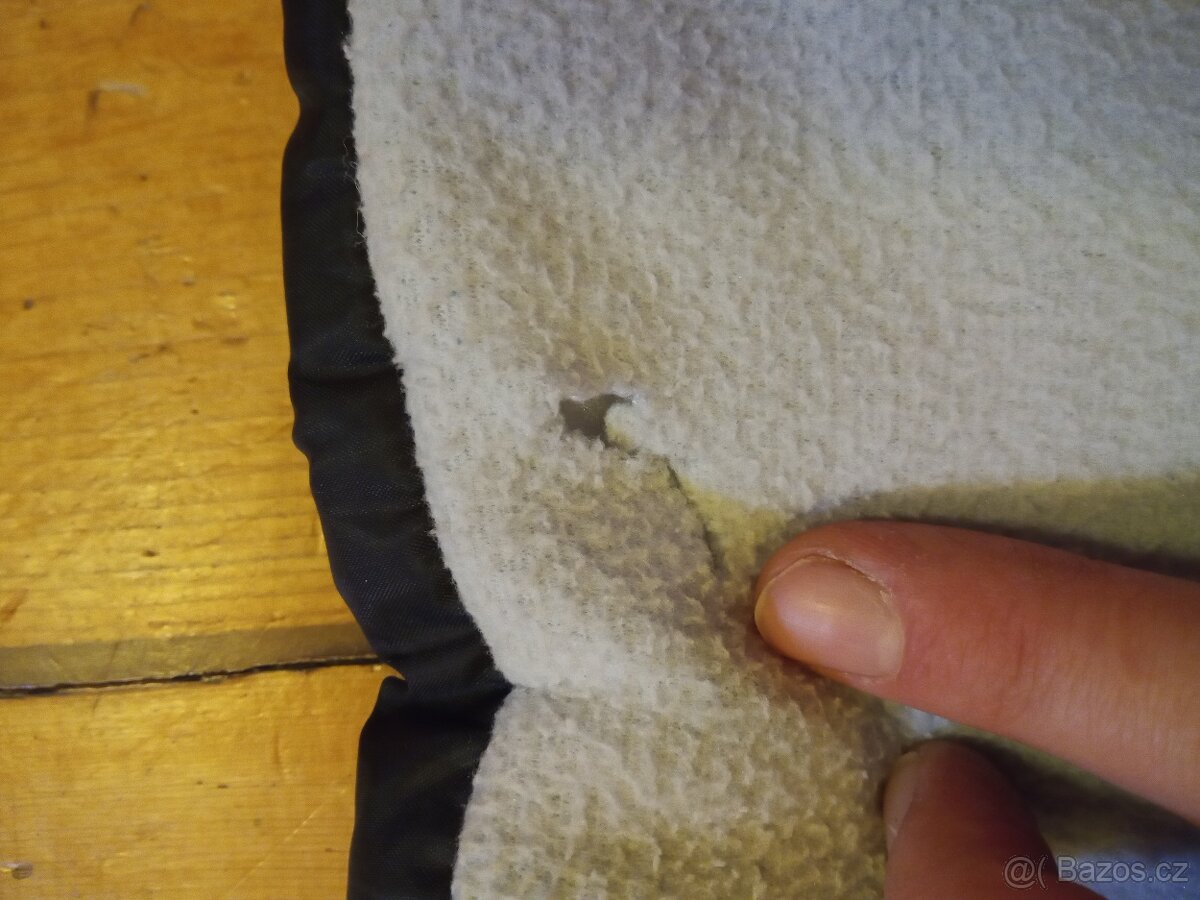 Fusak do autosedačky na 5ti-bodovy pás - 4