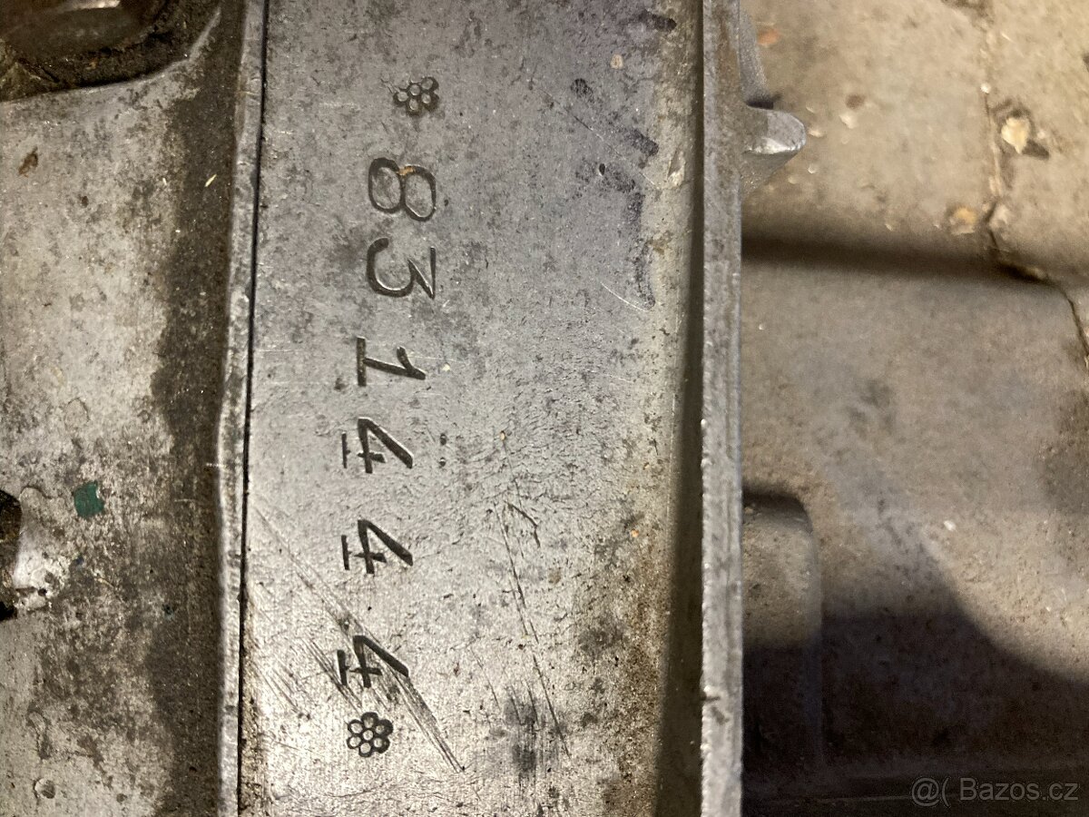 motor ČZ 175 -dvouj výfuk - 4