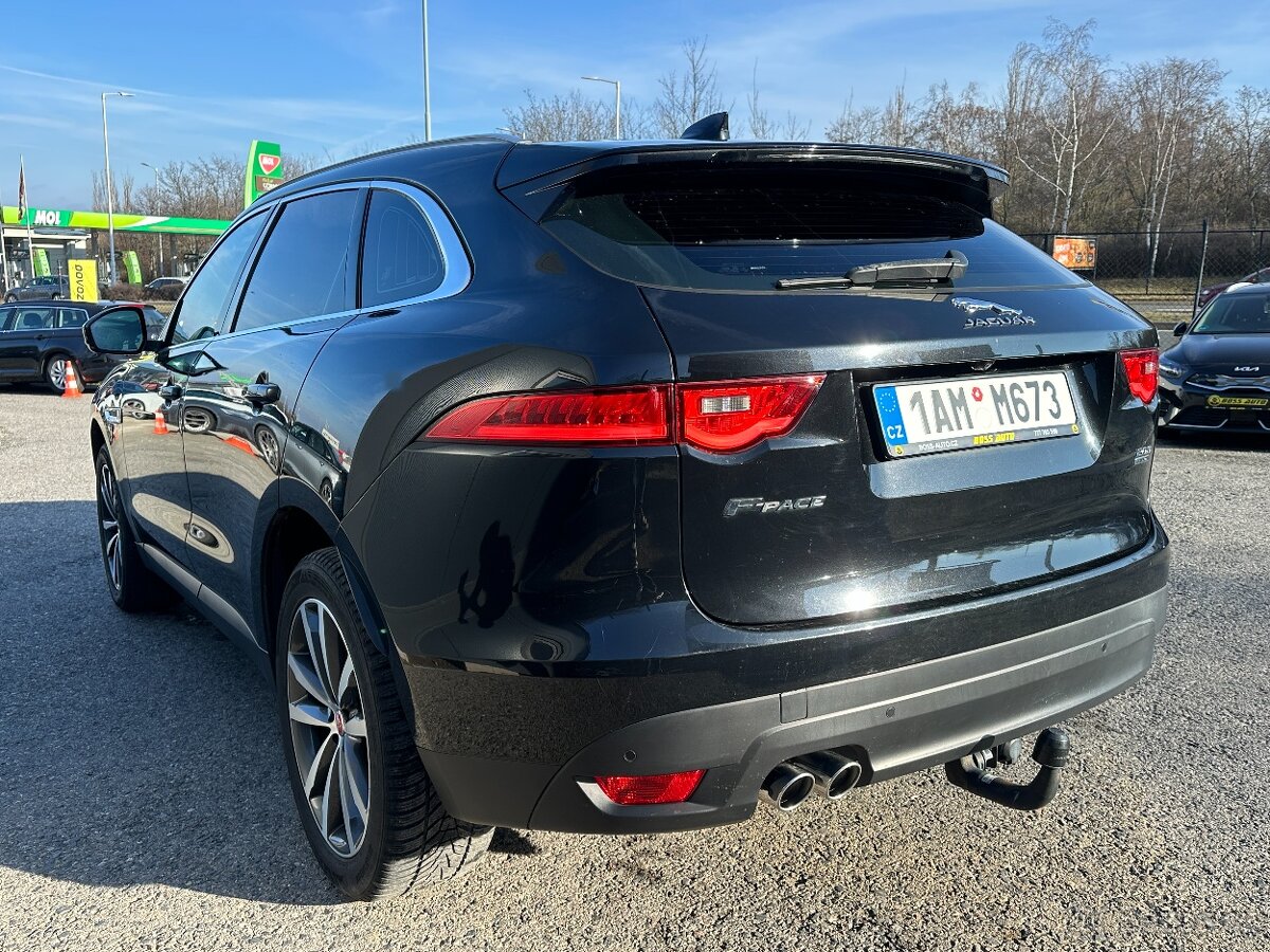 Jaguar F-Pace 2017 - 4