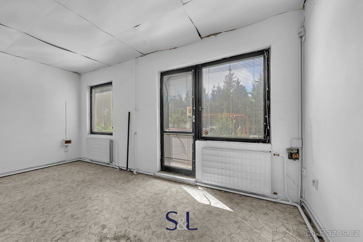 Prodej obchodního prostoru 325 m², Nový Bor, ev.č. 01370 - 4