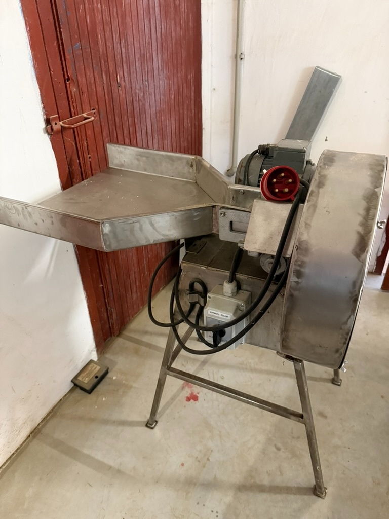 Řezačka kopřiv - 4