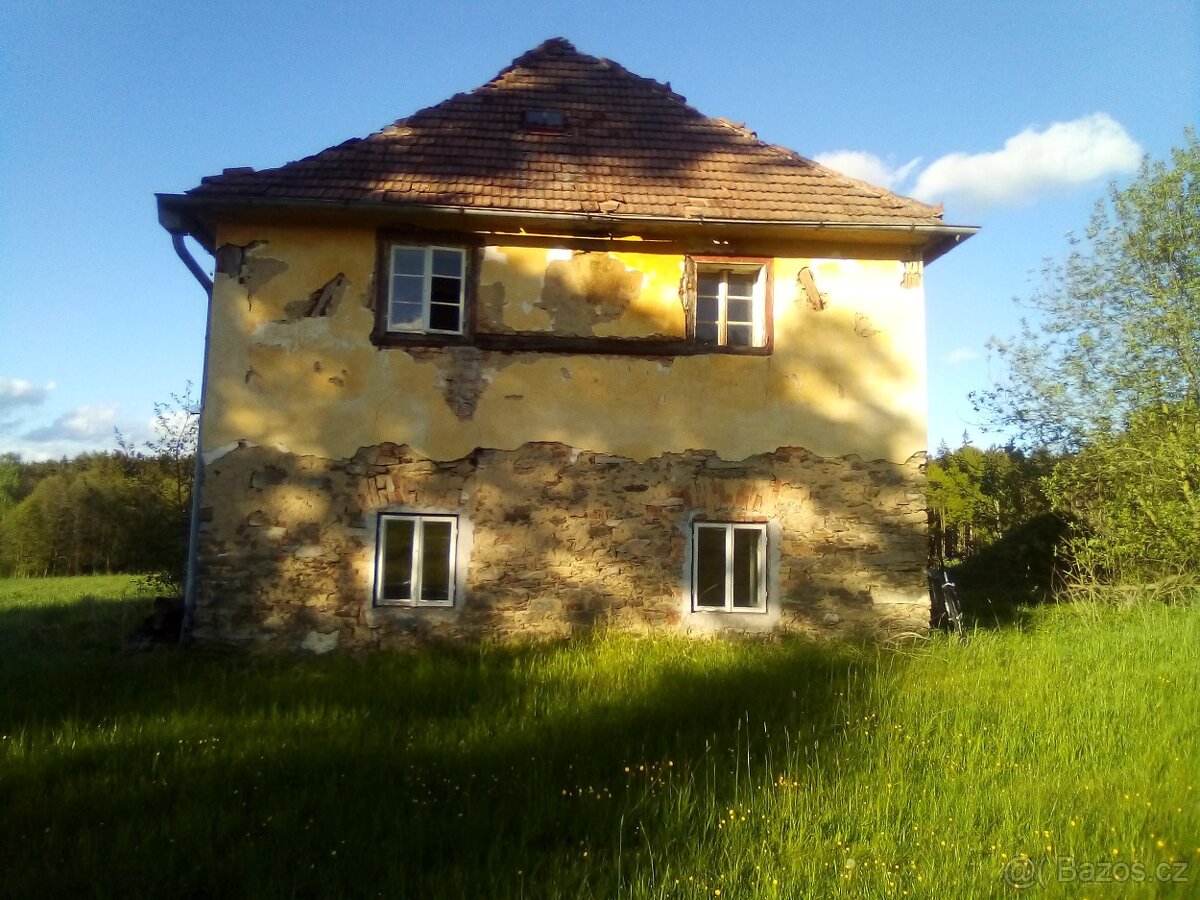Bývalá hájenka k rekonstrukcí - 4