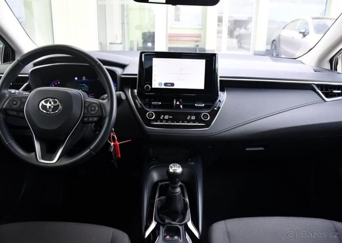 Toyota Corolla 1.5VVT-i 1M 2xKOLA - 4