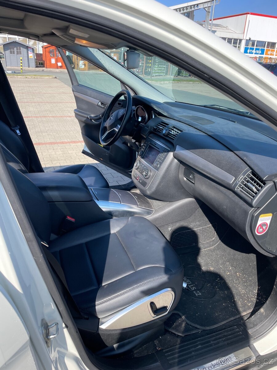 Mercedes R 350 - 4