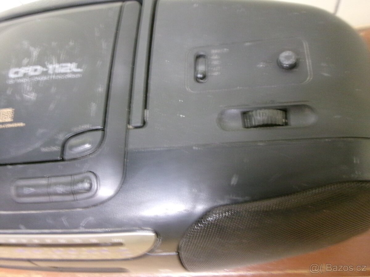 Sony CFD-112L. - 4