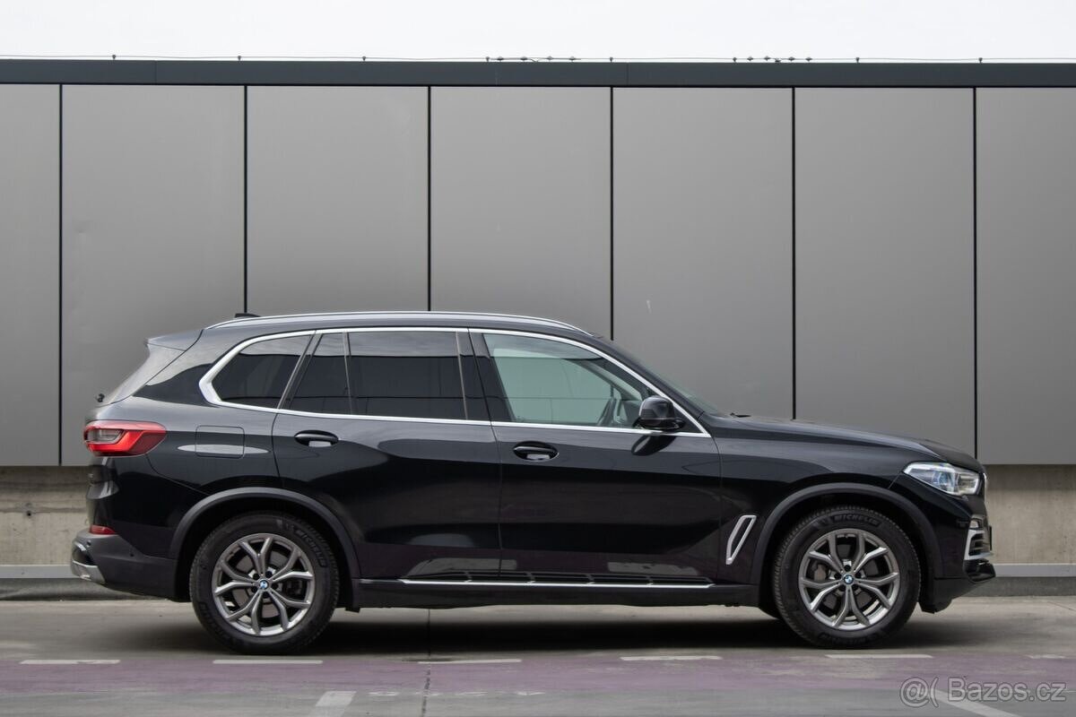 BMW X5 xDrive30d A/T, 195kW,A8 - 4