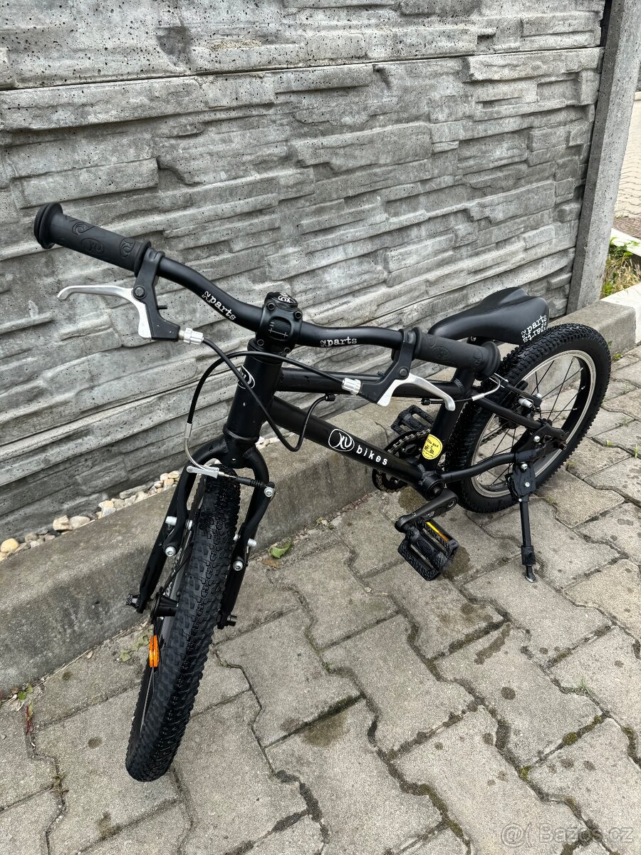 Dětské kolo Kubikes 16L Černé - 4