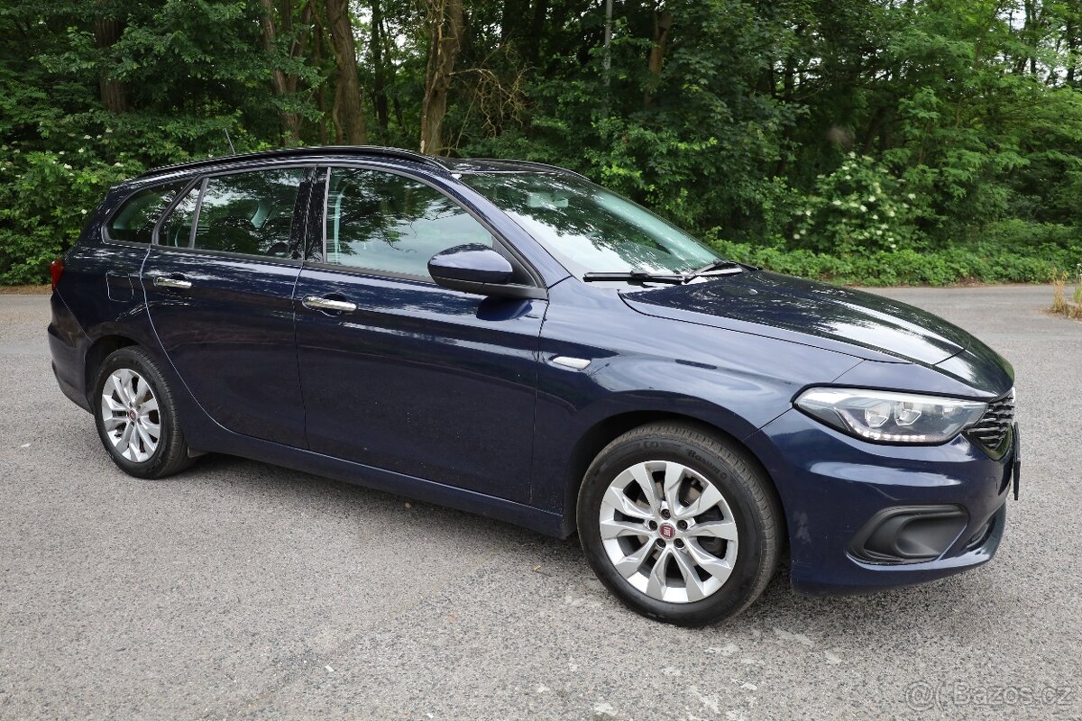 Fiat Tipo 1.6 M-Jet SW 88 kW - 4
