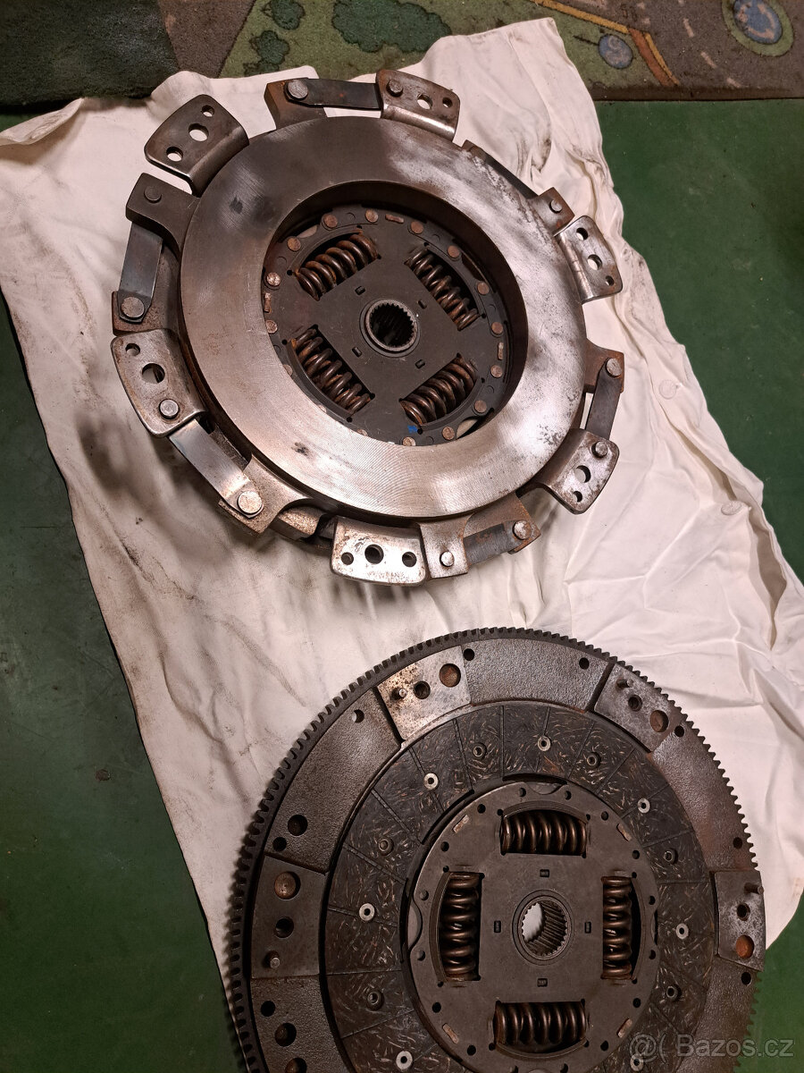Corvette ZR1 LS9 twin clutch - 4