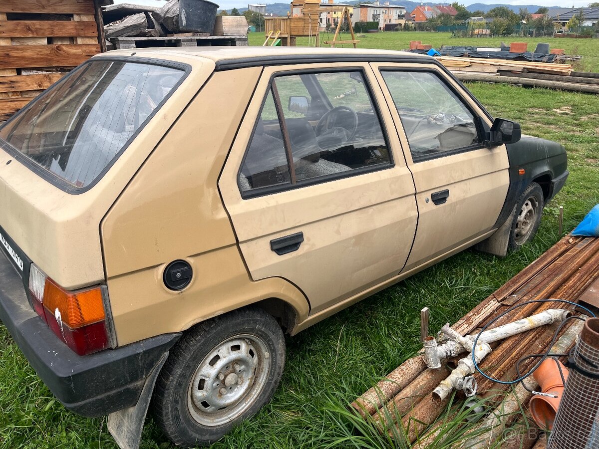 SKODA FAVORIT - 4