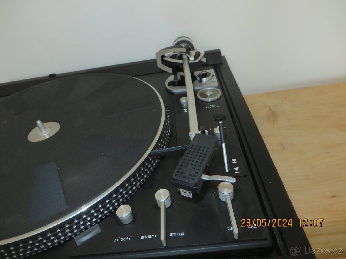 Gramofon Dual CS 721 - 4