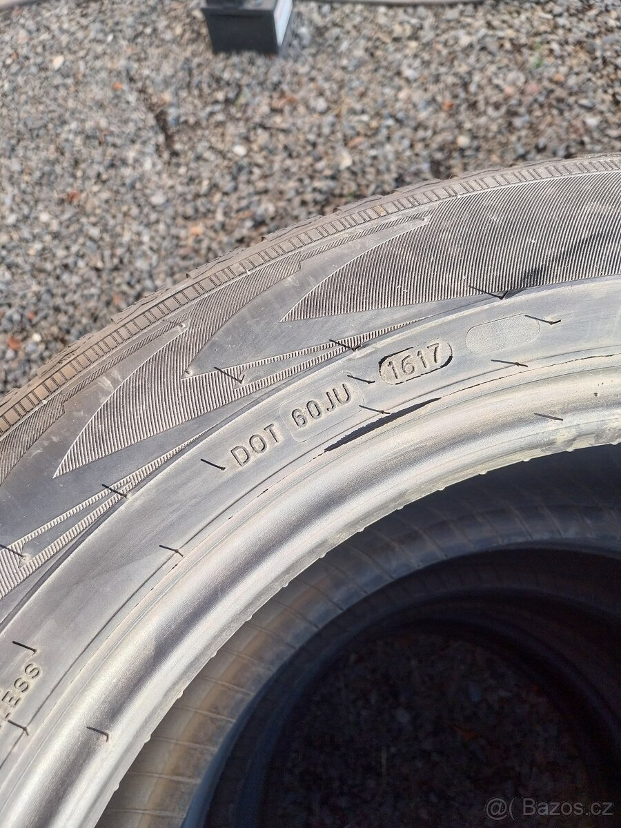 215/60/17 zimní nokian 4 kusy - 4