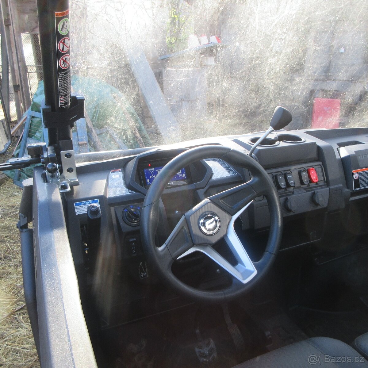 Prodám nový- nepoužitý traktor - 4