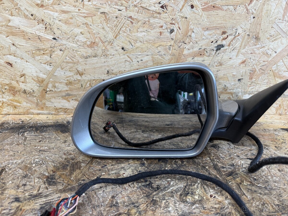 LEVÉ ZPĚTNÉ ZRCÁTKO ŠKODA OCTAVIA 2 FAC. 15 PIN 1Z1857507T - 4