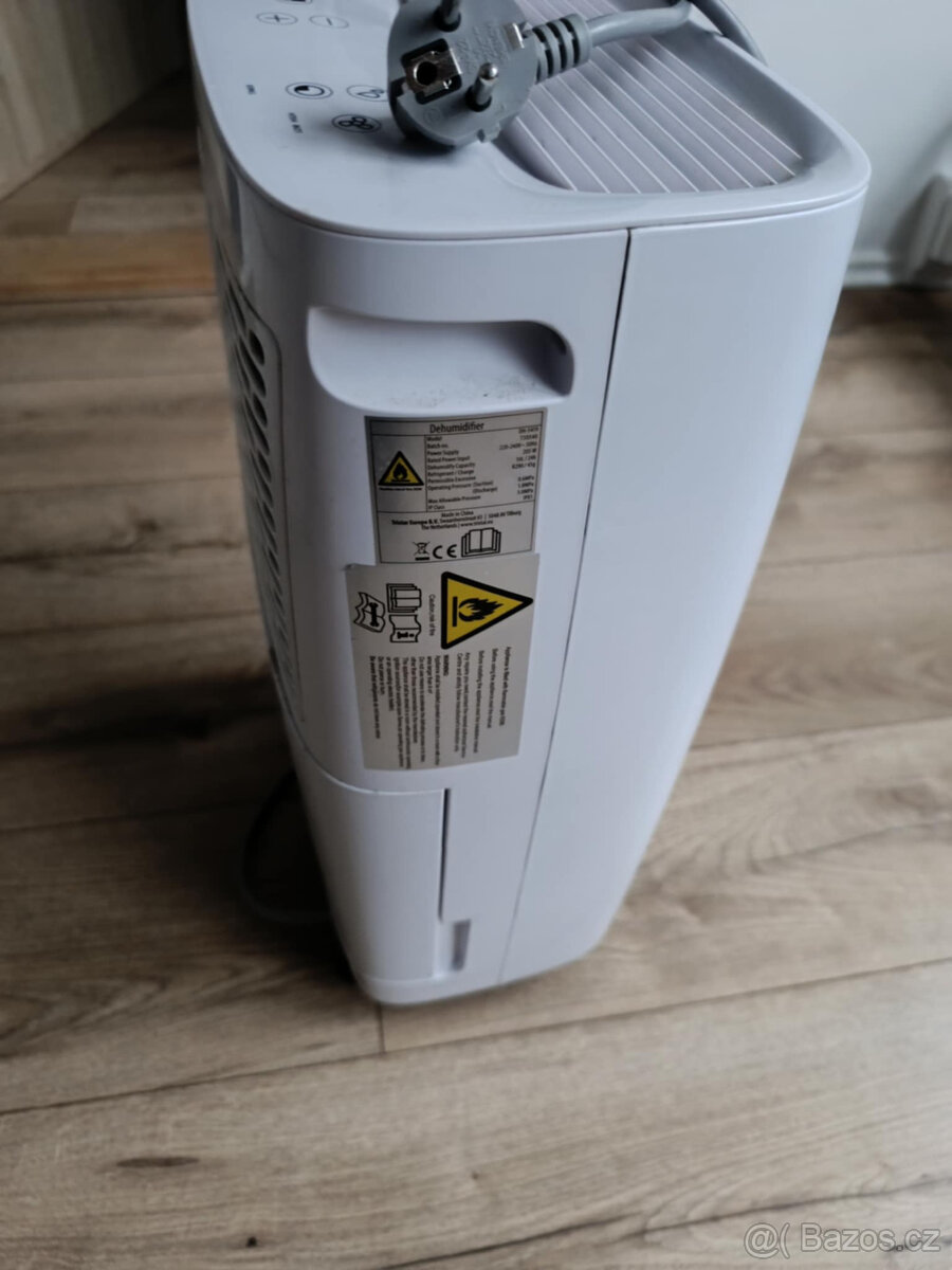 Odvlhčovač Tristar DH-5419 (10 L/den) - 4