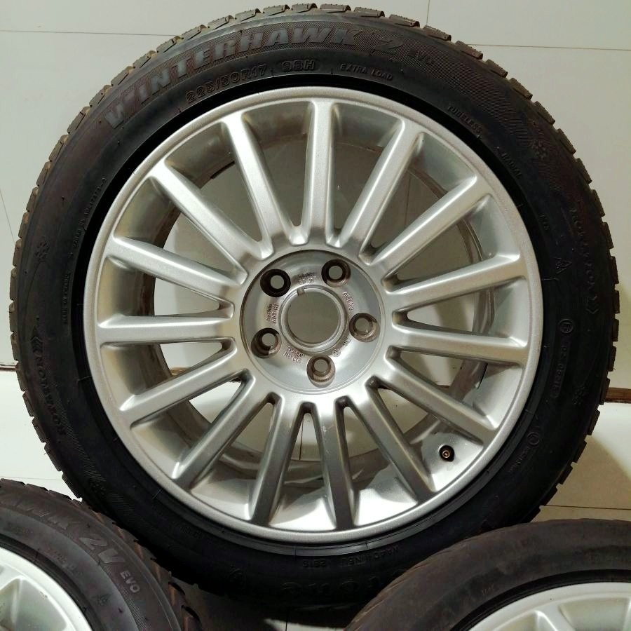 ALU: 17" ALU kola – 5x112 – 7,5J x 17" ET40 - 4