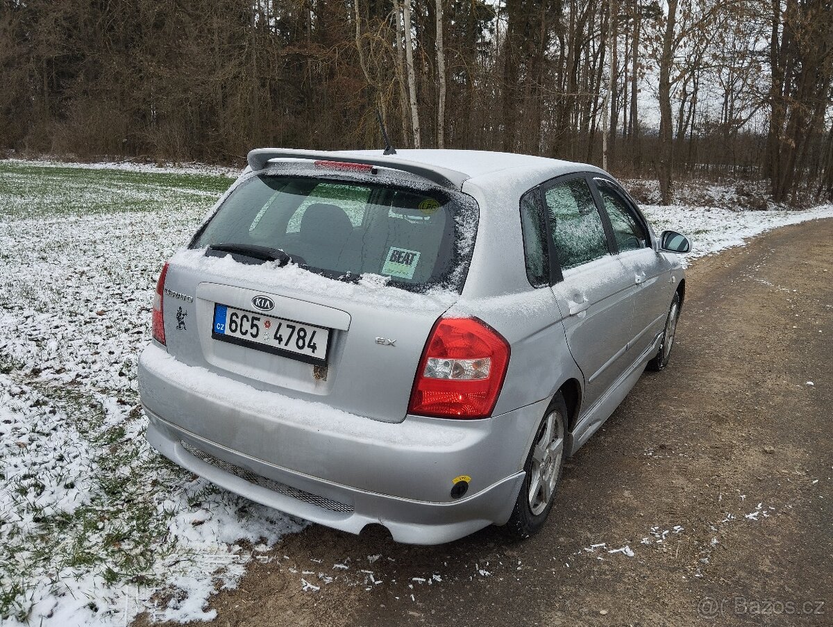 Cerato 2.0 benzí + plyn - 4