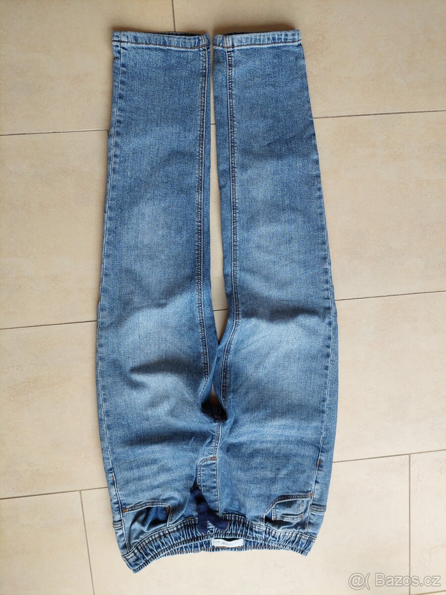 Džíny Reserved velikost 152 - 4