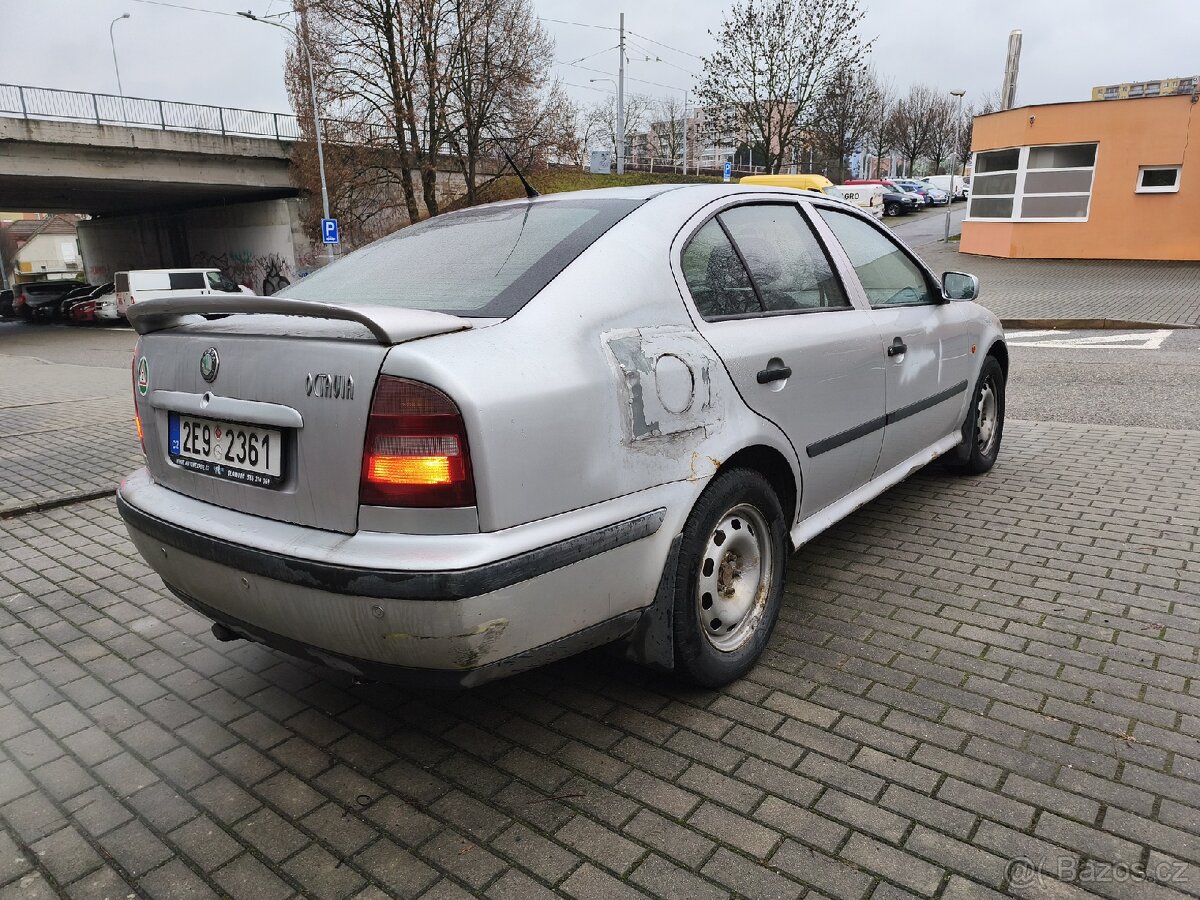 Škoda Octavia 1 - 4