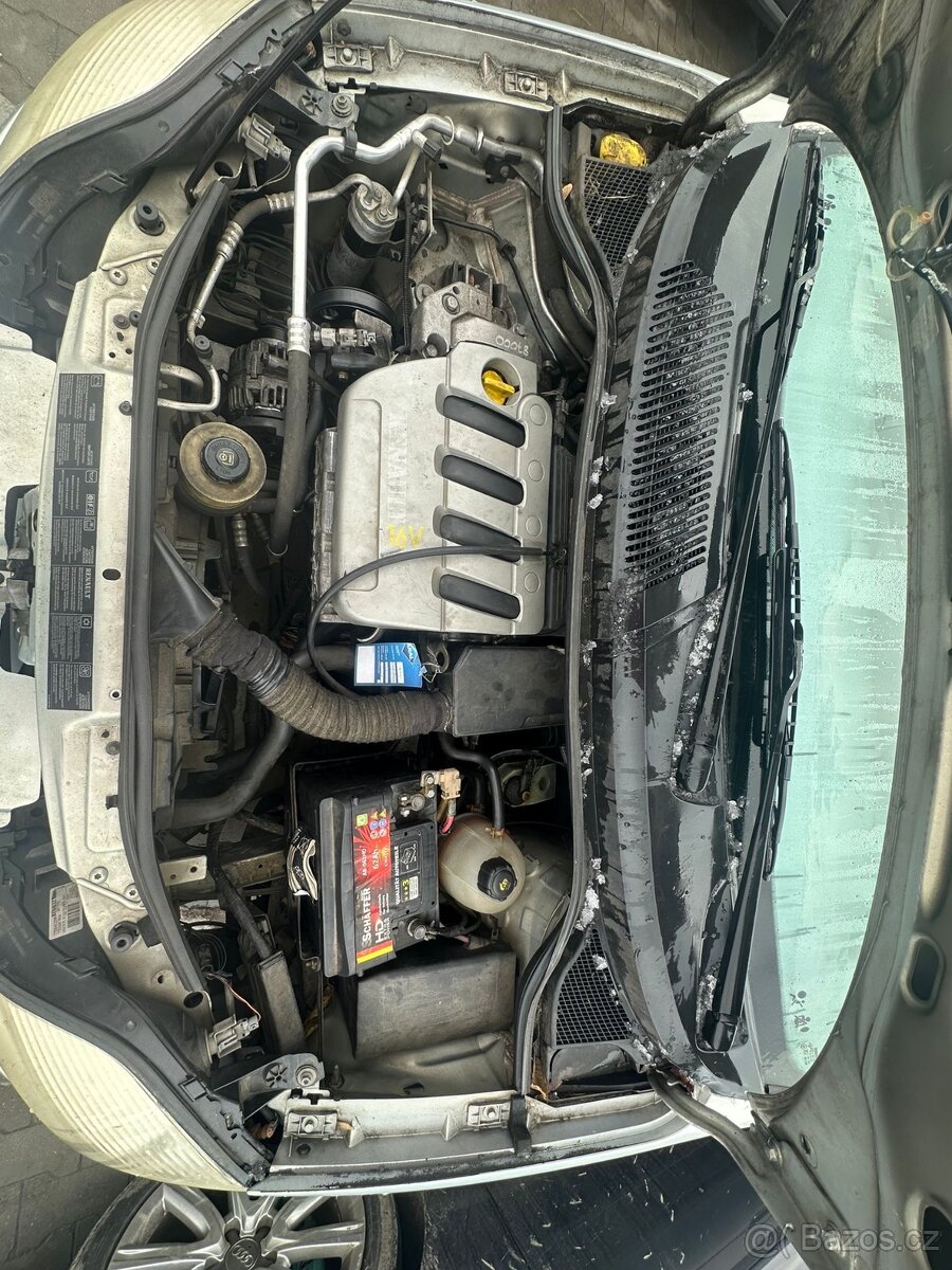 Renault Scenic 1,6 16 V - 4