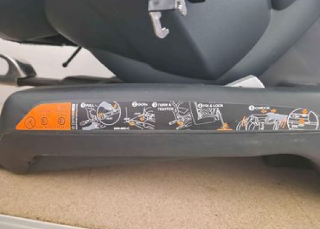 Protisměr autosedačka do 18kg i pro nesedící děti - 4