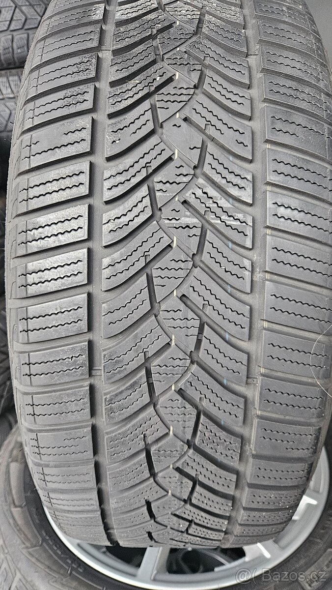 225/50R17 5x112 - 4