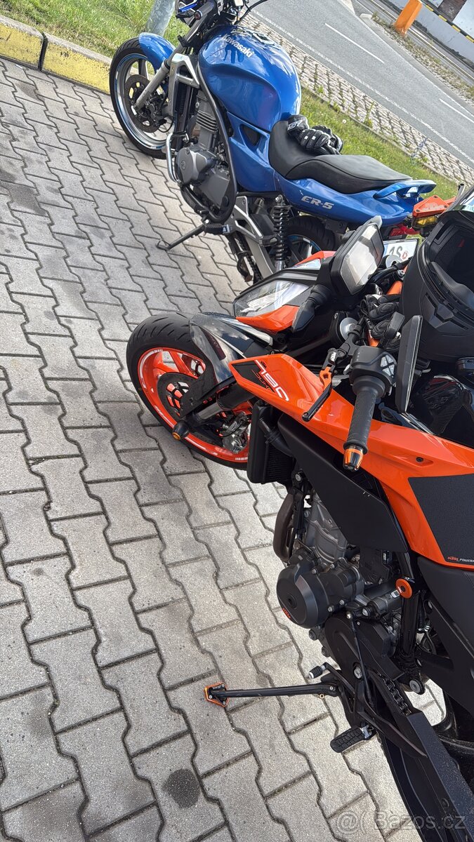 KTM Duke 790 - 4