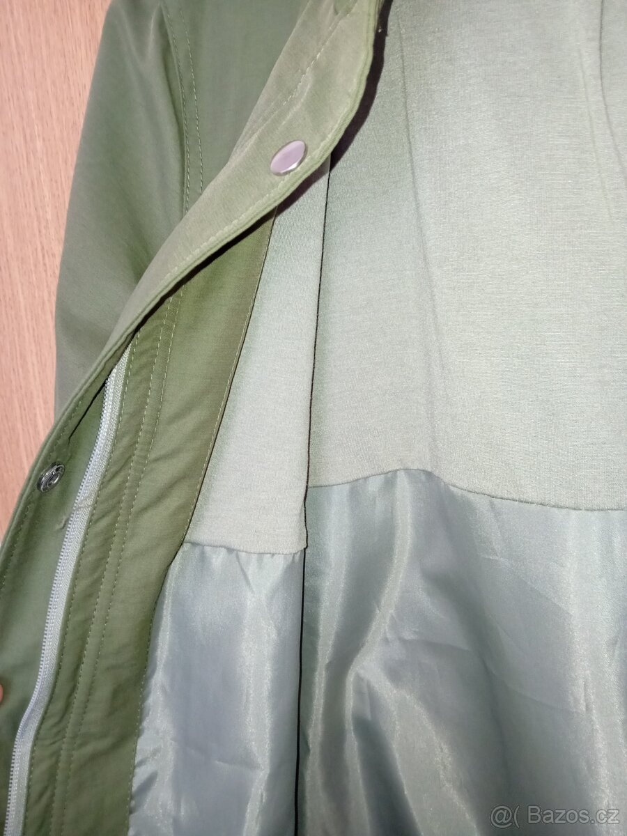 Dámská bunda slabá vel. M/L - 4