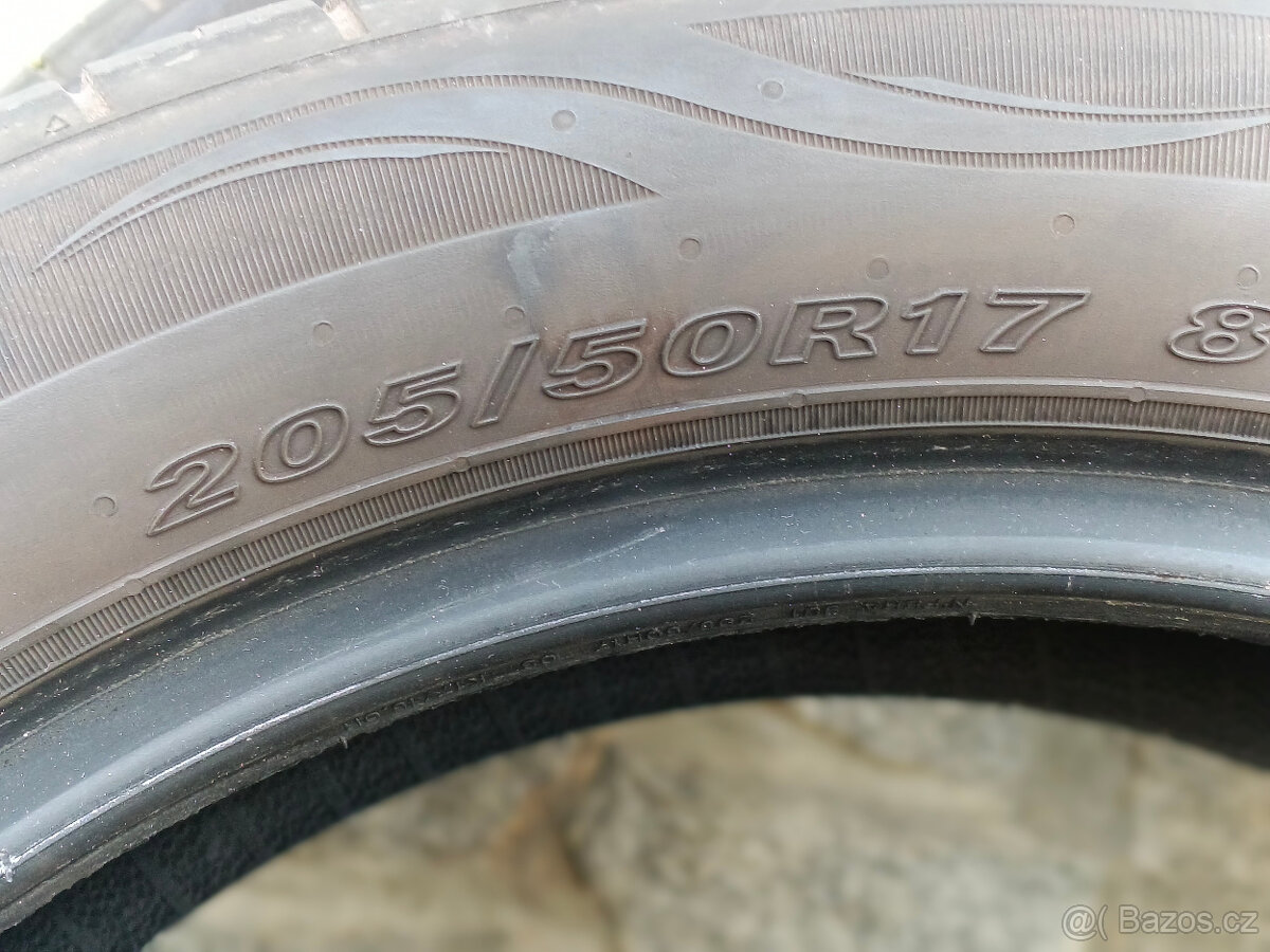 Pneu 205/50/17 - 4