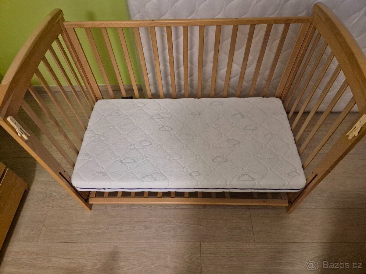 Postýlka s odnímatelným bokem Scarlett LAURA buk přírodní 12 - 4