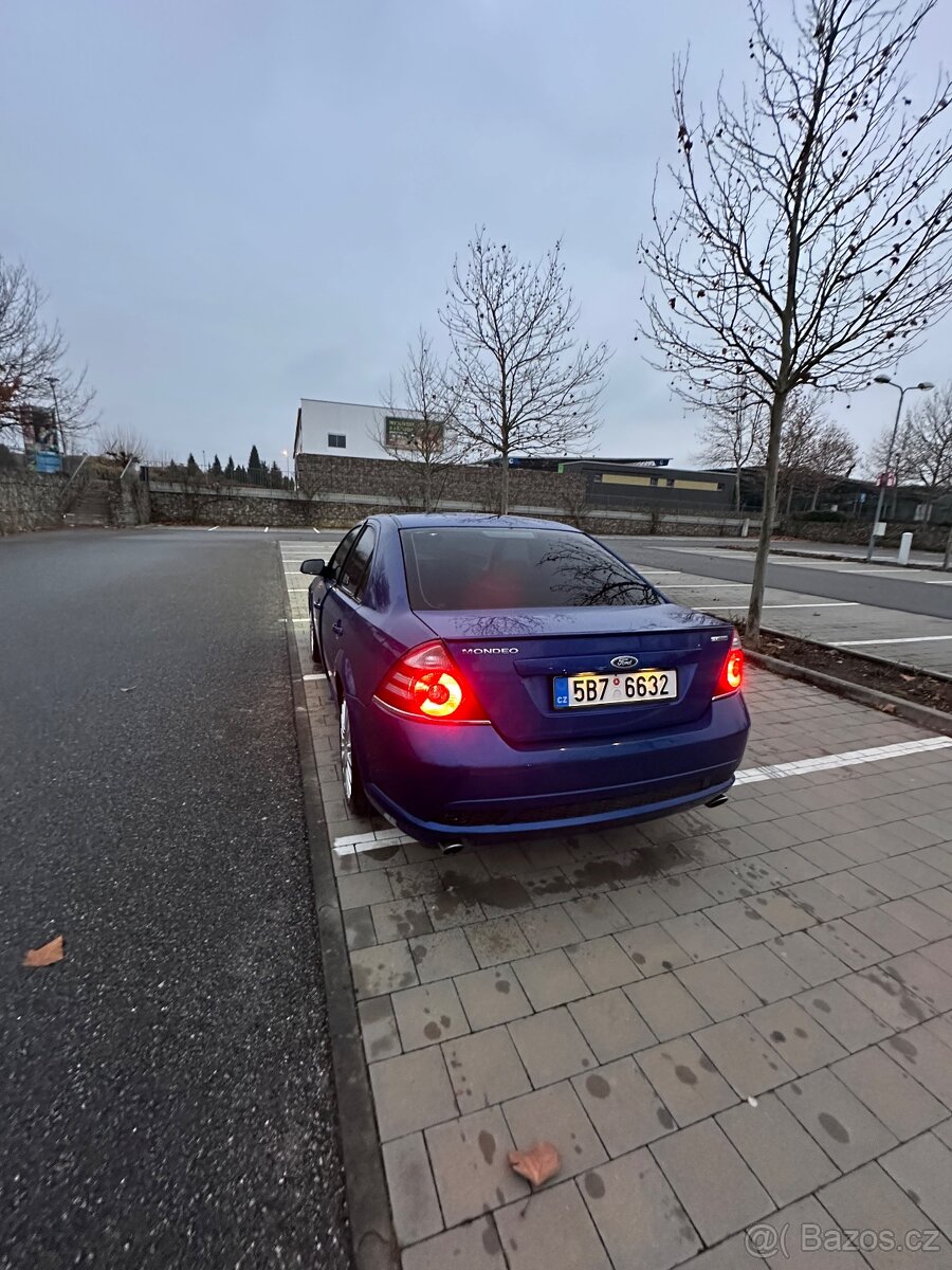 Ford Mondeo ST220 - 4