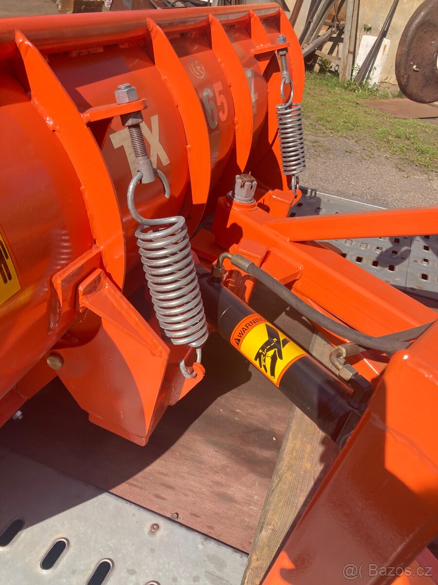 Sněhová radlice - 4