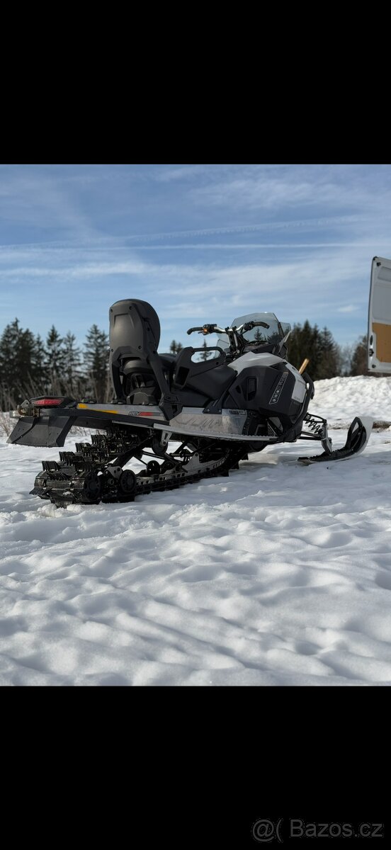 Ski-Doo Expedition Sport 900 ACE REV Gen4 (2019) - 4