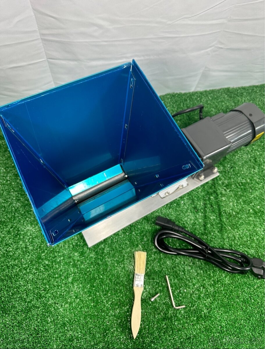 Drtič, šrotovník, mlýnek na obilí elektrický - 4