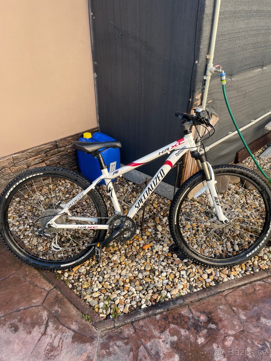 Horské kolo Specialized - 4