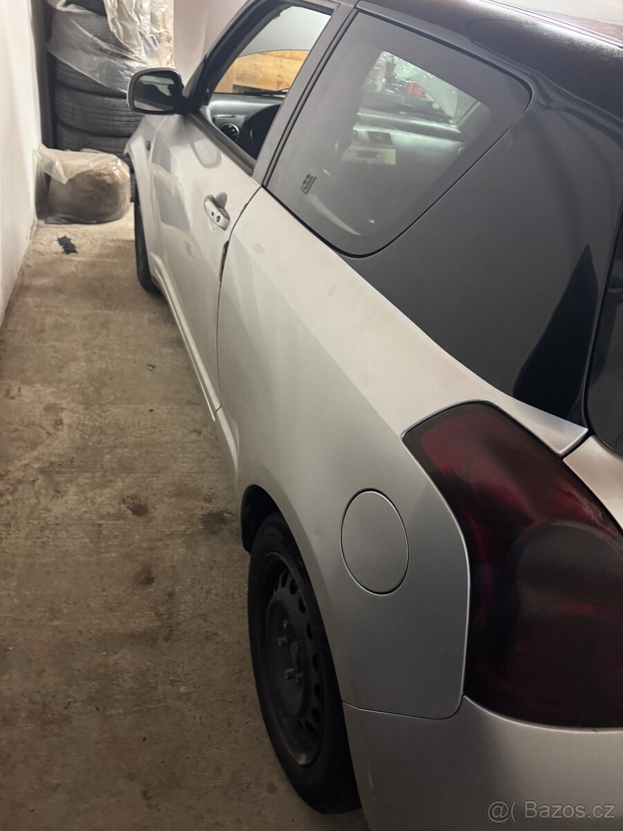 Suzuki swift 1.6 sport 2007 - 4