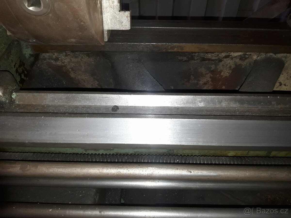 REZERVOVÁNO Hrotový soustruh Tos SV 18 R SV18R - 4